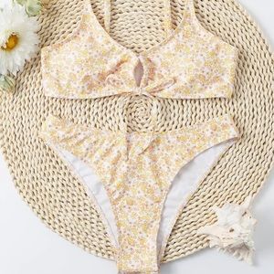 Floral tie front bikini